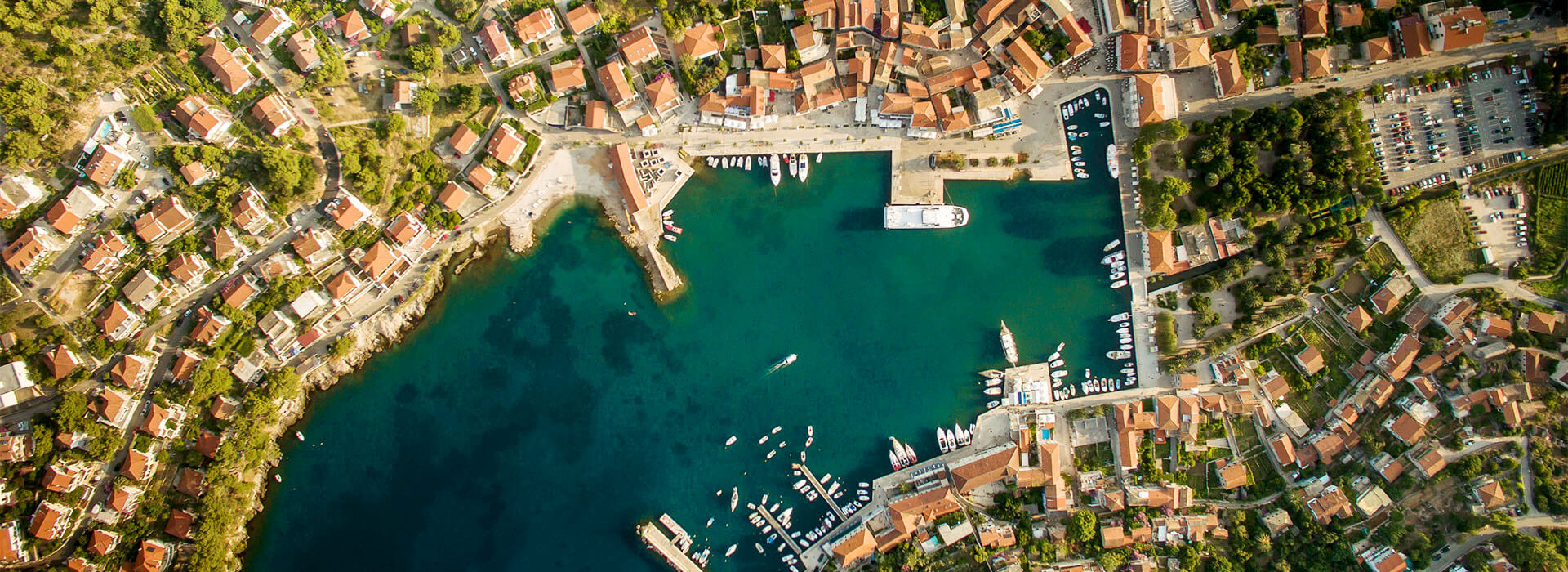 Split boat tours Antares VIP